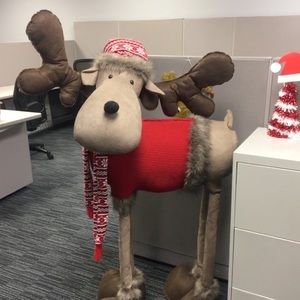 Meet your Posher, Joyce